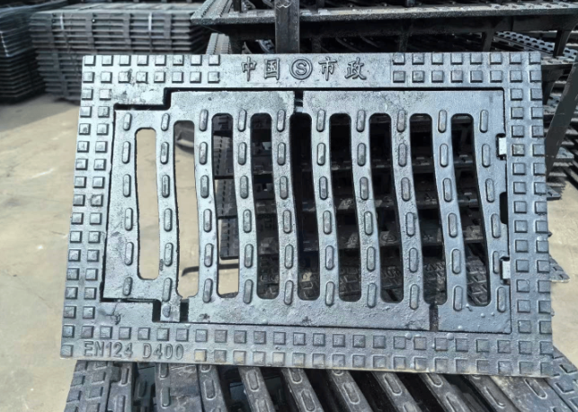 新城镇球墨铸铁市政雨水篦子展示