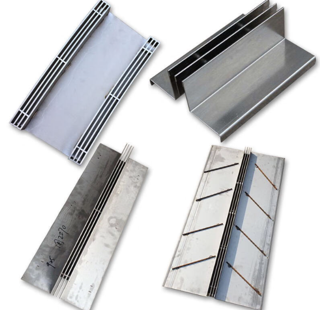 新城镇不锈钢缝隙排水沟盖板展示